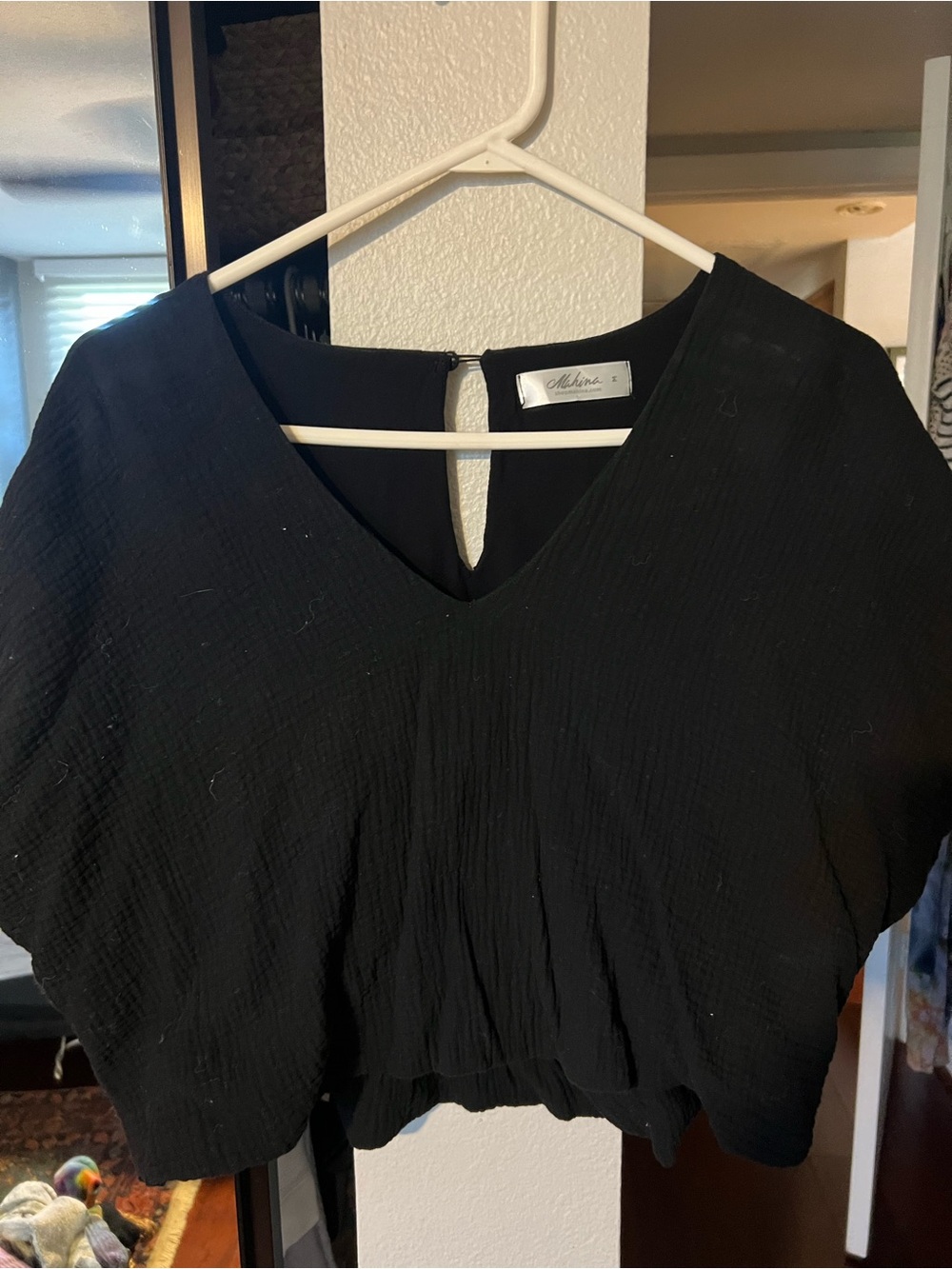 mahina Black V-Neck Textured Crop Blouse